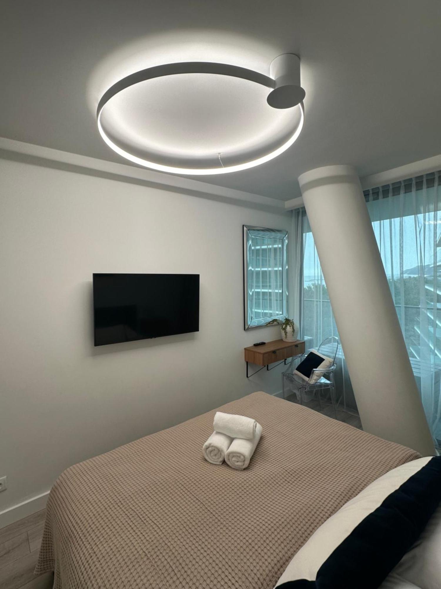 Privilege Apartment ミエンジズドロイェ エクステリア 写真